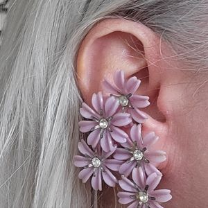 1940's Purple Daisy Earrings